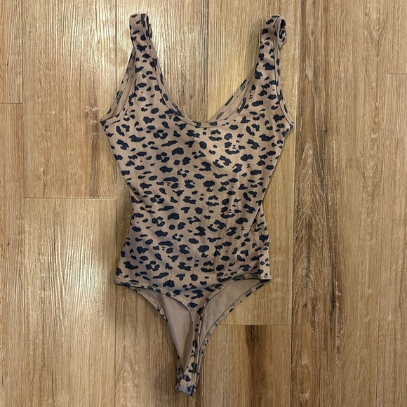 Abercrombie & Fitch Leopard Bodysuit - Picture 2 of 5